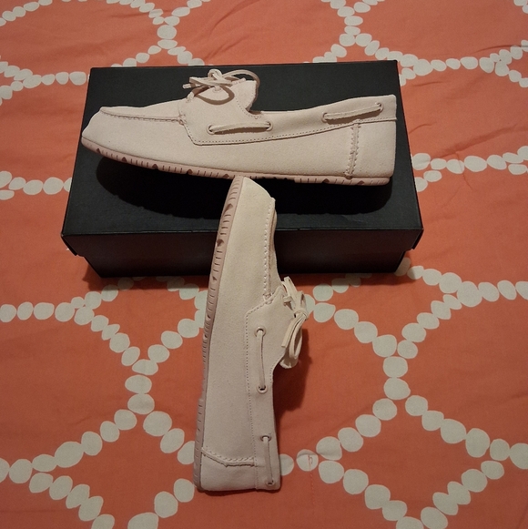 Coach Sculpt C Boat Loafers - Picture 9 of 11